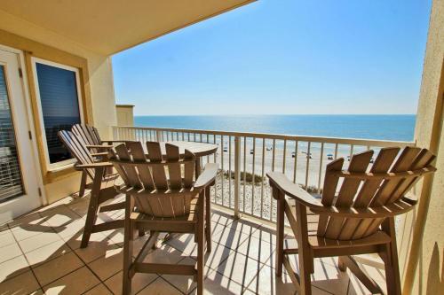 Boardwalk 582 Apartment
