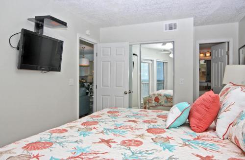 Boardwalk 582 Apartment