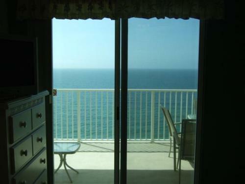 Apartamento Crystal Shores 1301