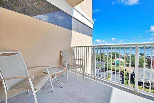 Crystal Tower 601 Apartment