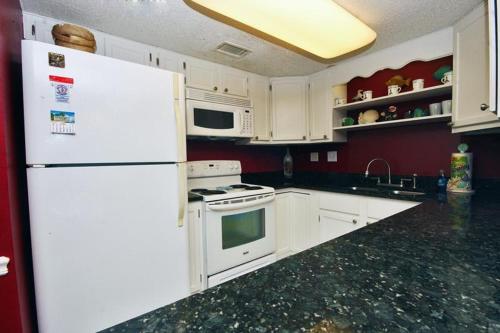 Island Sunrise 362 Apartment