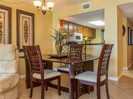 Castaways 6b Apartment