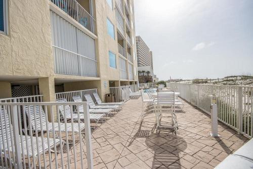 Castaways 6b Apartment
