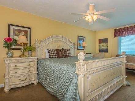 Castaways 6b Apartment