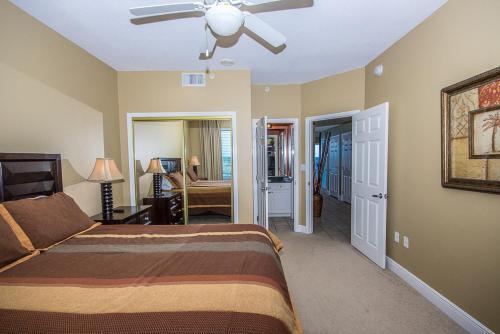San Carlos 801 Apartment