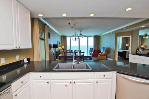 San Carlos 801 Apartment