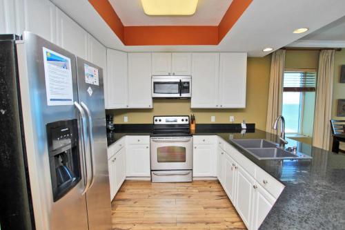 San Carlos 801 Apartment