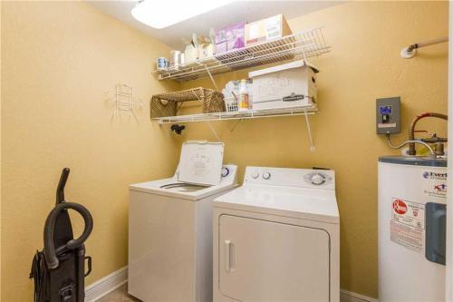 Apartamento Crystal Shores West 808