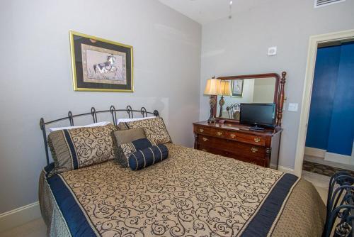 Bel Sole Penthouse 1801 Apartment