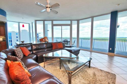 Bel Sole Penthouse 1801 Apartment