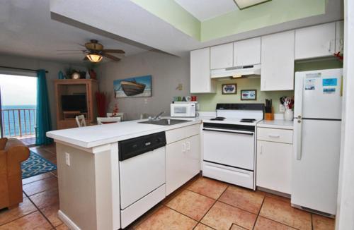 Seacrest 802 Apartment