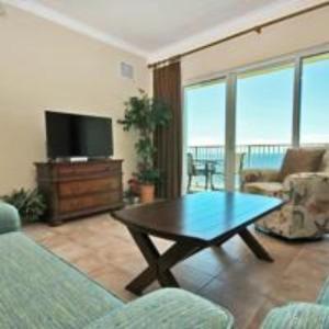 Crystal Shores West 1005 Apartment