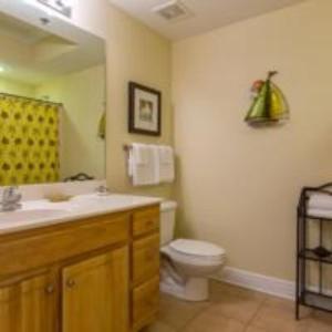 Crystal Shores West 1005 Apartment