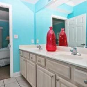 Crystal Shores West 1005 Apartment