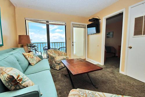 Island Shores 651 Apartment