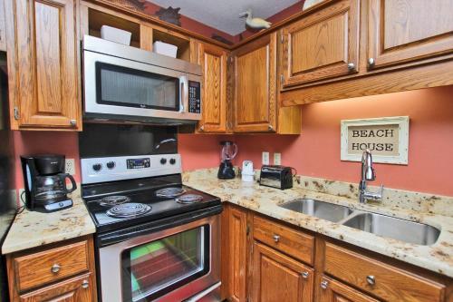 Ocean Reef 304 Apartment