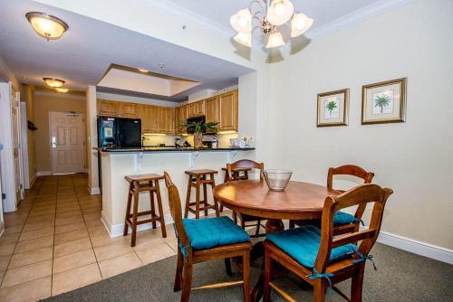 Crystal Tower 1706 Apartment