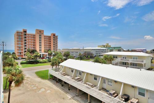 Moonraker 38 Apartment