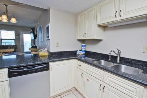 Island Sunrise 663 Apartment