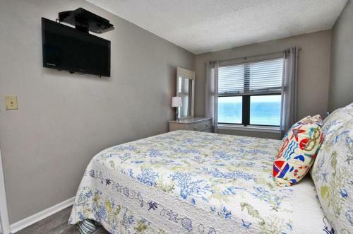 Island Sunrise 663 Apartment