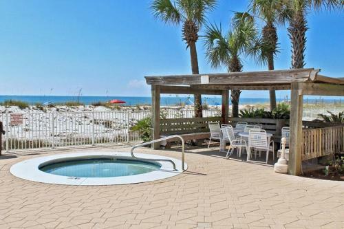 Ocean House 1304 Apartment