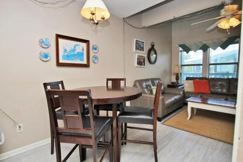 Ocean Reef 115 Apartment