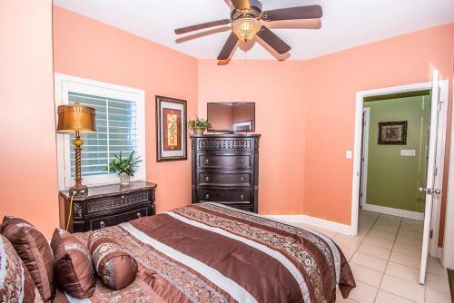 Lighthouse 901 Apartment