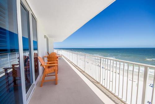 Lighthouse 901 Apartment