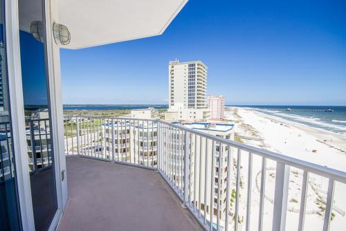 Lighthouse 901 Apartment