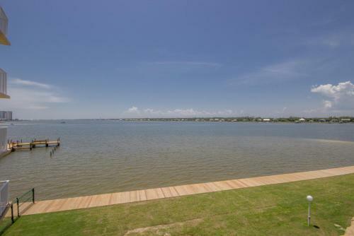 Compass Point 205 Apartment
