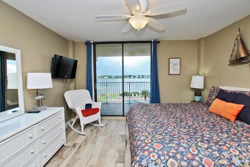 Compass Point 205 Apartment