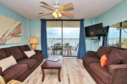 Compass Point 205 Apartment