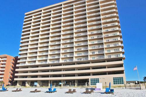 Crystal Shores West 1007 Apartment