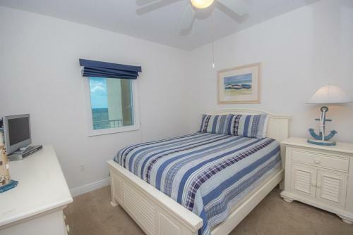San Carlos 1509 Apartment