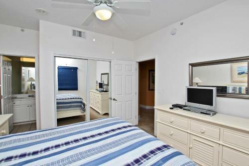 San Carlos 1509 Apartment
