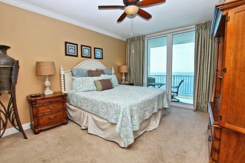 San Carlos 1509 Apartment