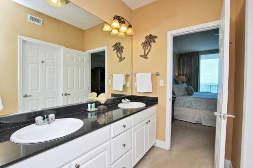San Carlos 1509 Apartment