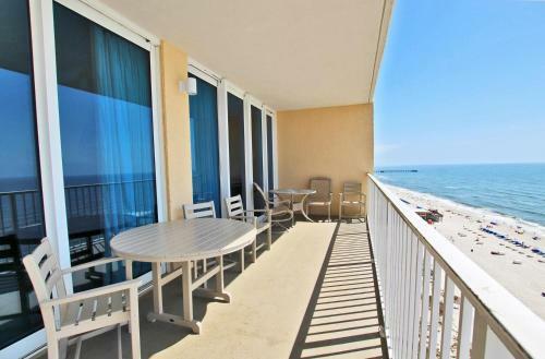 San Carlos 1509 Apartment
