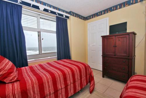 Tradewinds 901 Apartment