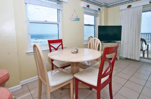 Tradewinds 901 Apartment