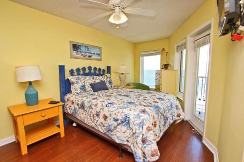 Boardwalk 782 Apartment