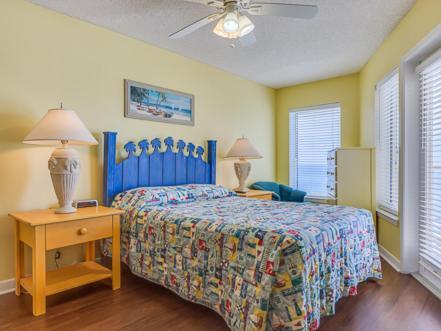 Boardwalk 782 Apartment