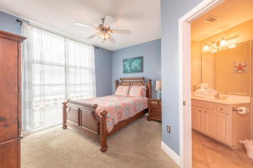 Apartamento Crystal Shores West Unit 208