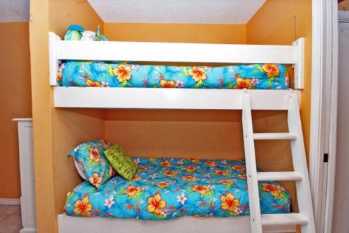 Grand Beach 305 Apartment