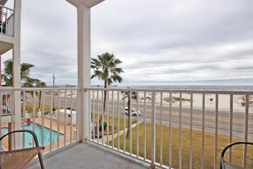 Grand Beach 305 Apartment