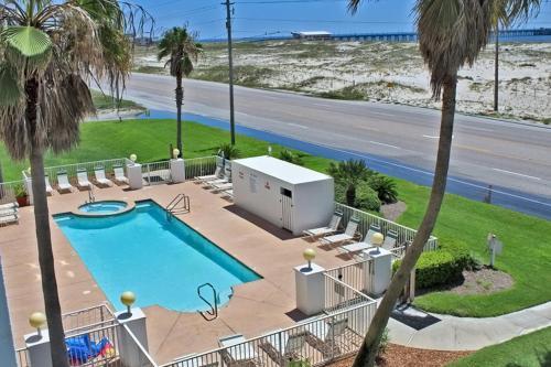 Grand Beach 305 Apartment