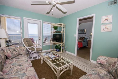 Boardwalk 986 Apartment