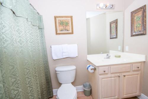 Crystal Shores West 601 Apartment