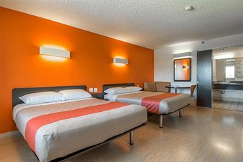 Hotel Motel 6 Anaheim Maingate