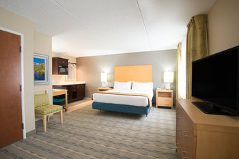 Holiday Inn Express Hotel & Suites Wheat Ridge - Denver West